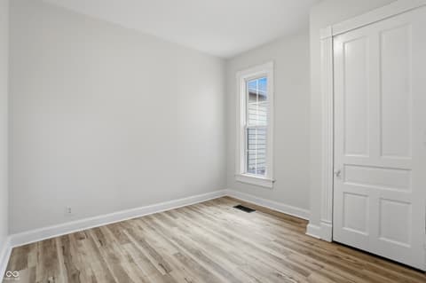 Photo of 260 E Beecher Street, Indianapolis, IN