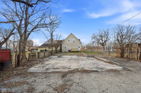 Photo of 260 E Beecher Street, Indianapolis, IN