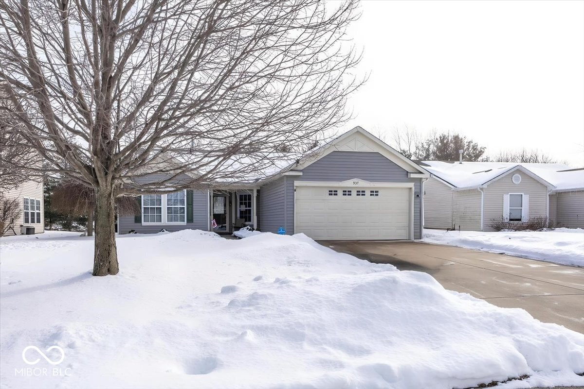 Photo of 937 Springside Court, Greenfield, IN