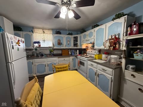 Photo of 2619 Meridian Street, Anderson, IN