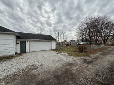 Photo of 2619 Meridian Street, Anderson, IN