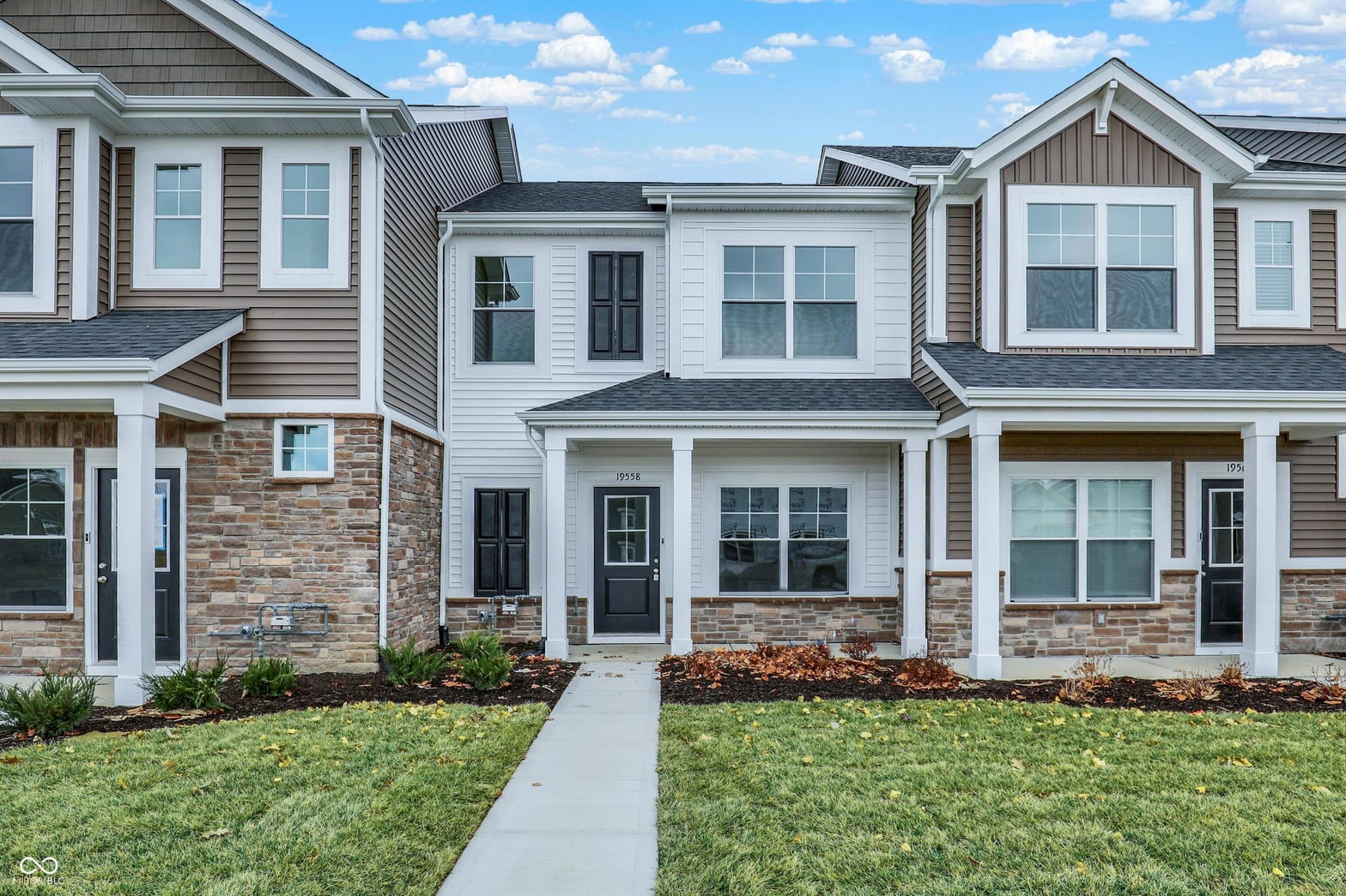 Photo of 19558 Northwest Drive, Westfield, IN