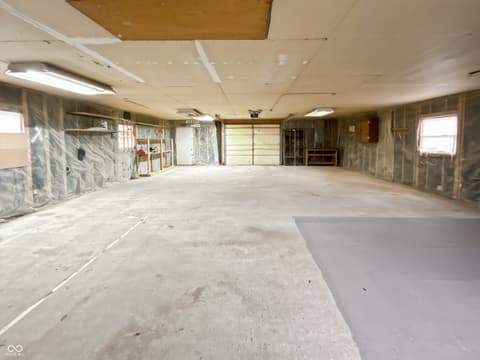 Garage at 276 N Mulberry Street, Martinsville, IN