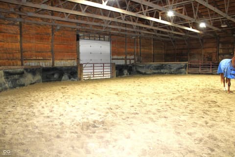 Photo of 5284 W County Road 200 S, Danville, IN