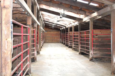 Photo of 5284 W County Road 200 S, Danville, IN