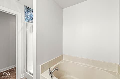 Photo of 6544 W 71st Street, Indianapolis, IN