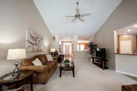 Photo of 10986 Cumberland Road, Fishers, IN