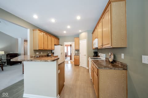 Photo of 10986 Cumberland Road, Fishers, IN