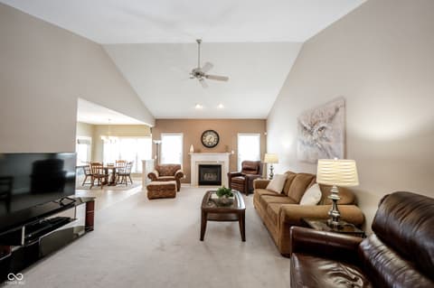 Photo of 10986 Cumberland Road, Fishers, IN