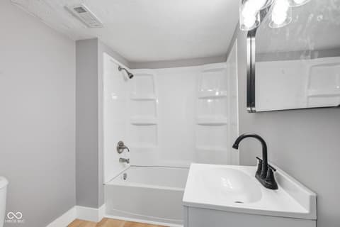 Photo of 602 Lebanon Street, Lizton, IN