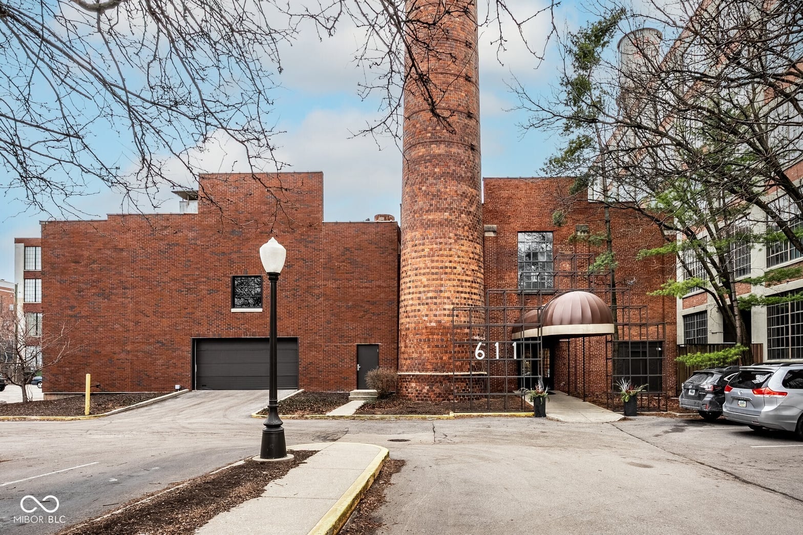 Photo of 611 N Park Avenue, Indianapolis, IN