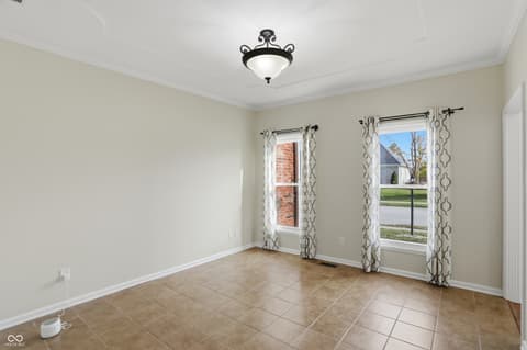 Photo of 2415 Derby Drive, Shelbyville, IN