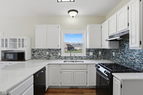 Photo of 2415 Derby Drive, Shelbyville, IN