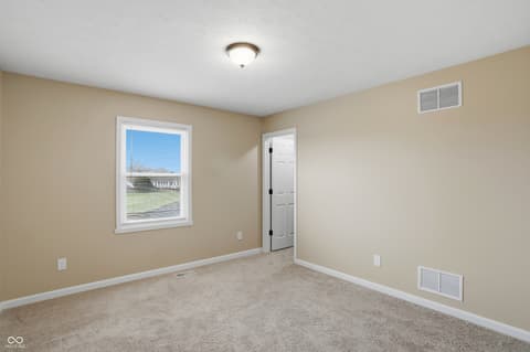 Photo of 2415 Derby Drive, Shelbyville, IN