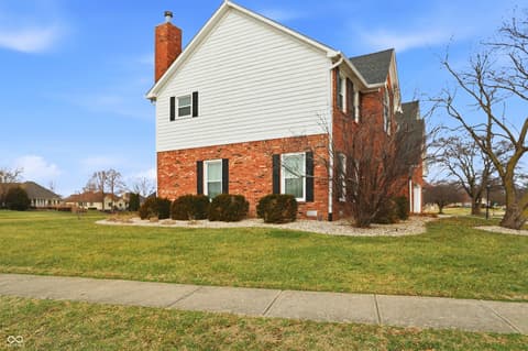 Photo of 2415 Derby Drive, Shelbyville, IN