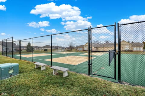 Photo of 2415 Derby Drive, Shelbyville, IN