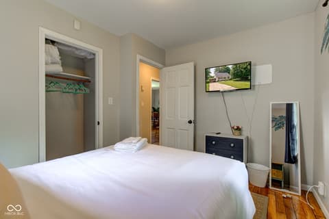 Photo of 315 W 43rd Street, Indianapolis, IN