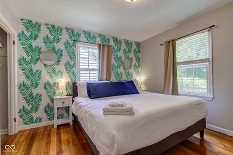 Photo of 315 W 43rd Street, Indianapolis, IN