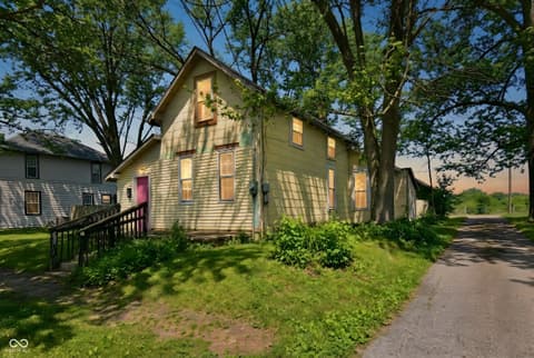 1579 Hannibal Street