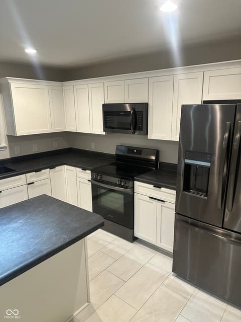 Photo of 3322 Summer Breeze Circle, Indianapolis, IN