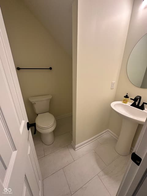Photo of 3322 Summer Breeze Circle, Indianapolis, IN