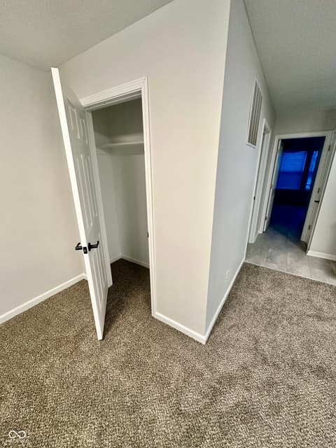 Photo of 3322 Summer Breeze Circle, Indianapolis, IN