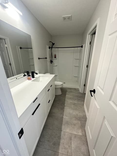 Photo of 3322 Summer Breeze Circle, Indianapolis, IN
