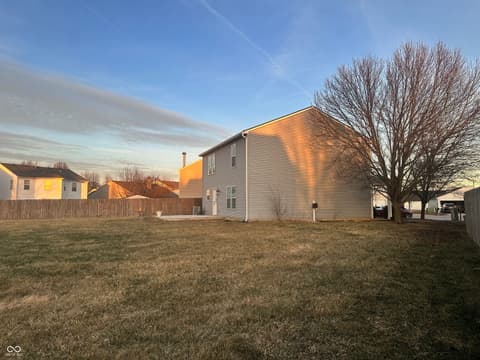 Photo of 3322 Summer Breeze Circle, Indianapolis, IN