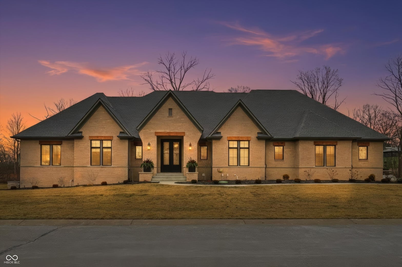 Photo of 6761 Wellington Circle, Zionsville, IN