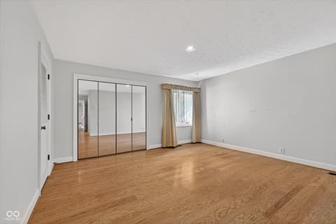 Photo of 8002 Dean Road, Indianapolis, IN