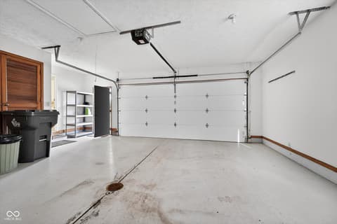 Photo of 8002 Dean Road, Indianapolis, IN