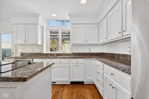Photo of 8002 Dean Road, Indianapolis, IN