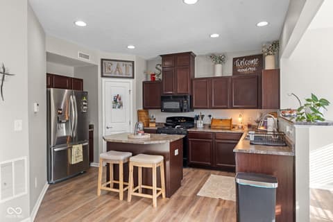 Photo of 2927 Welcome Way, Greenwood, IN