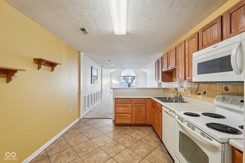 Kitchen at 7347 Chapel Villas Lane, Indianapolis, IN