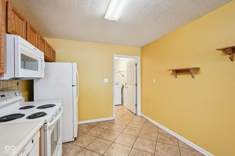 Kitchen at 7347 Chapel Villas Lane, Indianapolis, IN