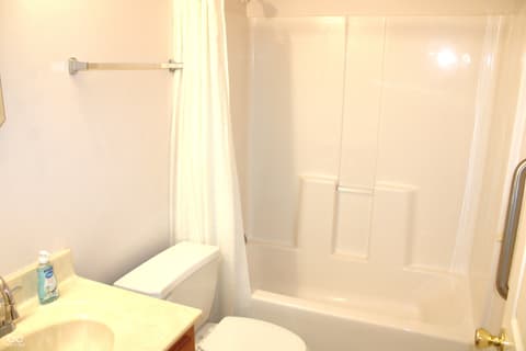 Photo of 8034 Crystal Court, Avon, IN