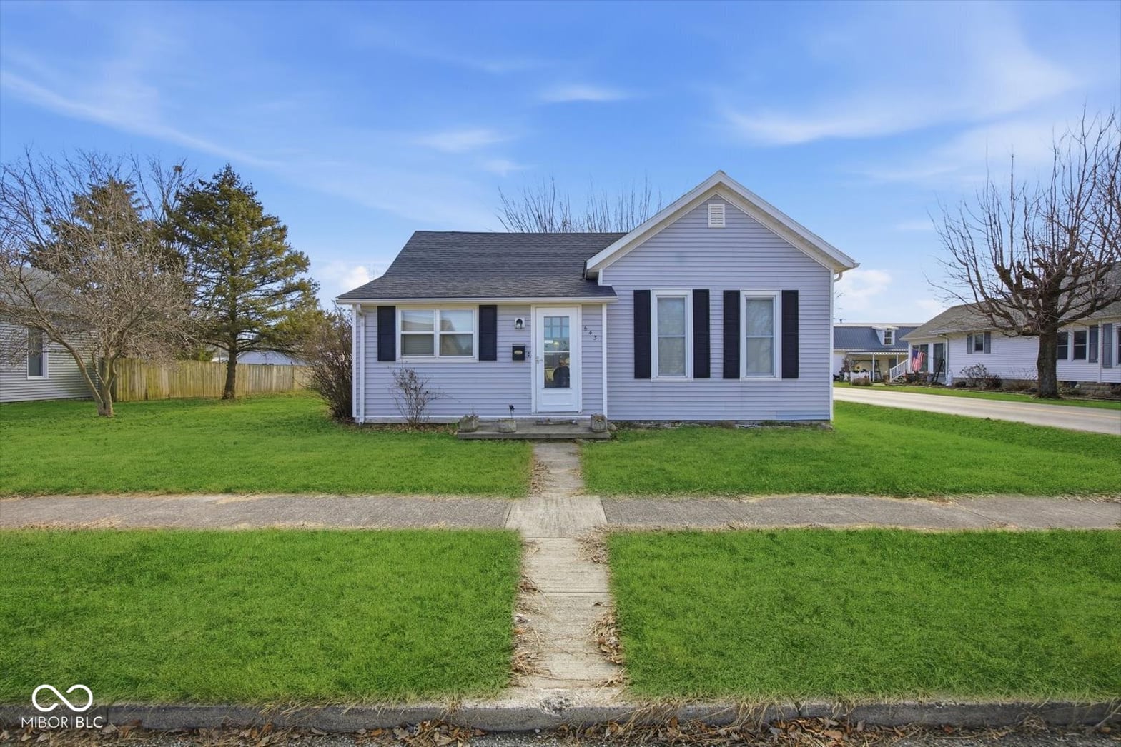 Photo of 643 W Hendricks Street, Greensburg, IN