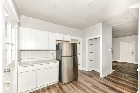 Photo of 501 N Dequincy Street, Indianapolis, IN