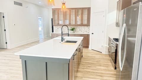 Photo of 711 N Fenton Avenue, Indianapolis, IN