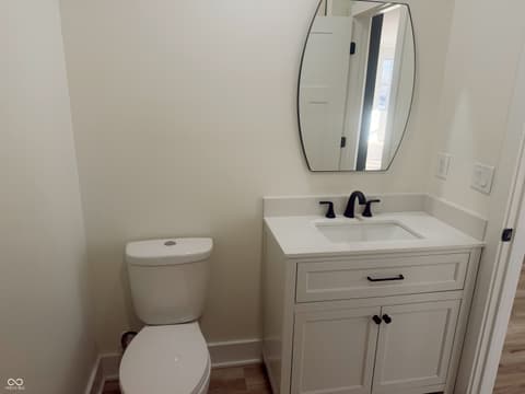 Photo of 711 N Fenton Avenue, Indianapolis, IN