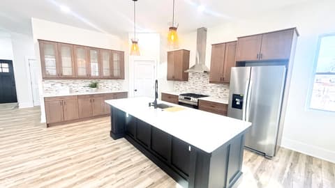 Photo of 711 N Fenton Avenue, Indianapolis, IN