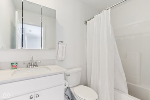 Photo of 10276 Samerton Lane, Indianapolis, IN