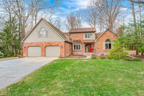 7525 Runningbrook Court