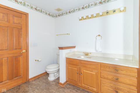 Bathroom at 1781 Stonewall Circle, Greenfield, IN
