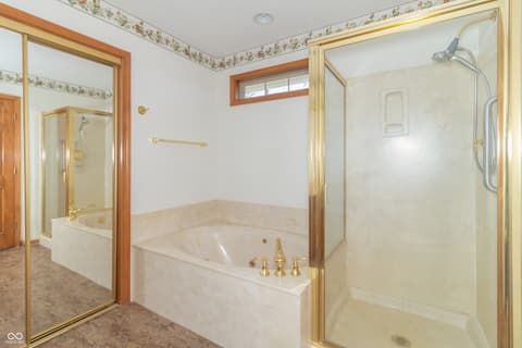 Bathroom at 1781 Stonewall Circle, Greenfield, IN