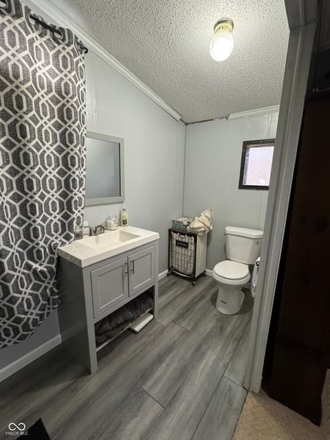 Photo of 537 W State Street, Kingman, IN