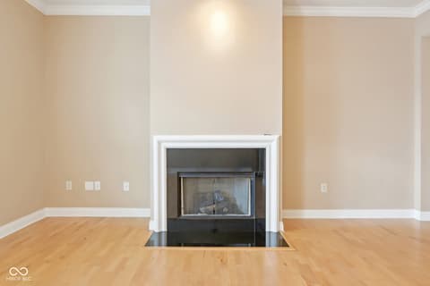 Photo of 355 E Ohio Street, Indianapolis, IN