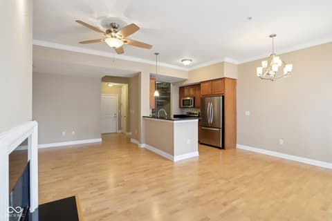 Photo of 355 E Ohio Street, Indianapolis, IN