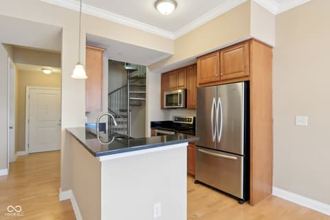 Photo of 355 E Ohio Street, Indianapolis, IN