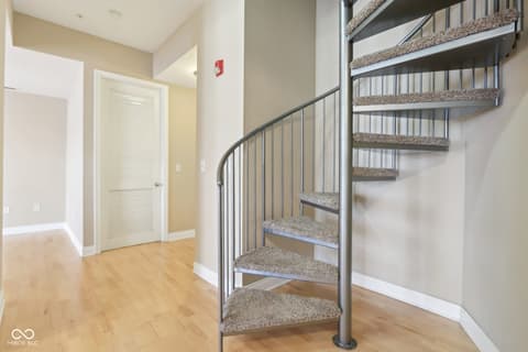 Photo of 355 E Ohio Street, Indianapolis, IN
